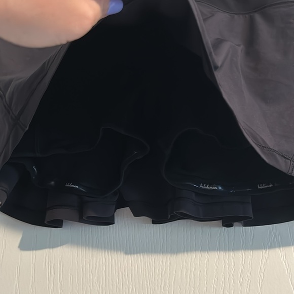 Lululemon Circuit Breaker Skirt II (Regular) (13") - Picture 4 of 5